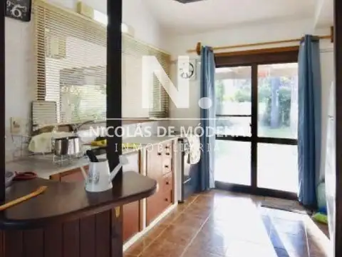 Casa 4 ambientes con 3 baños