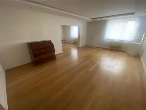 Departamento en Venta 70 años
