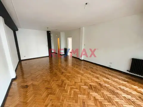 Avenida Juan B. Justo 3800