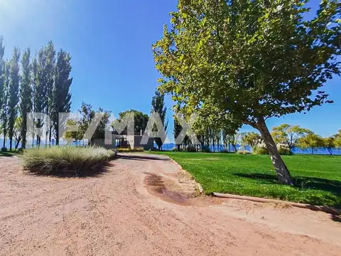Terreno en Venta en Mari Menuco, USD 16.500