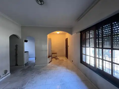 Depto Tipo Casa en Venta en El Palomar, USD 69.000