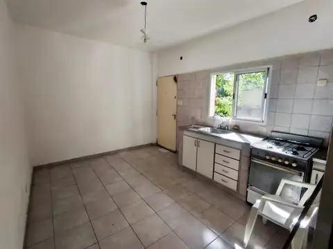Depto Tipo Casa en Alquiler en Ciudad Madero, $ 550.000