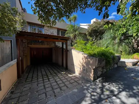VENTA  CASA EN ZONA NORTE