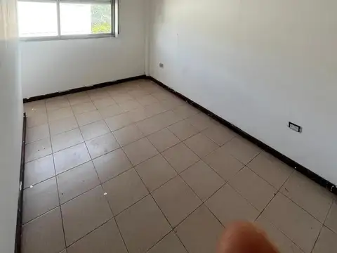 Depto Tipo Casa en Alquiler en Manuel B Gonnet, $ 440.000