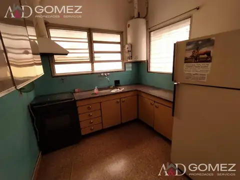 Depto Tipo Casa en Alquiler en Jose Leon Suarez, $ 800.000