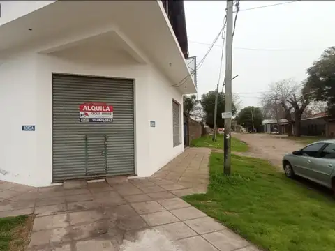LOCALES - EN ESQUINA - MALVINAS ARGENTINAS (ALMIRANTE BROWN), GRAN BS. AS. SUR
