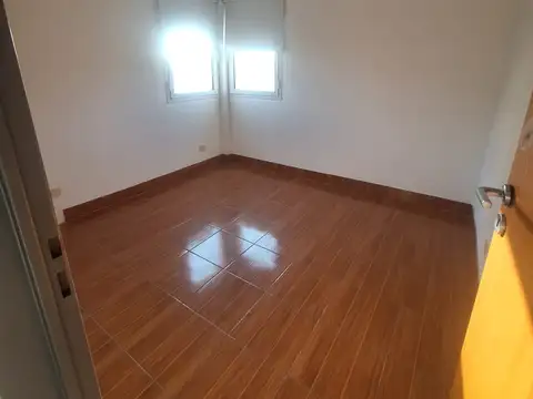 VENDE DEPTO 3 AMB. VILLA MORRA PILAR con 3 cocheras incluidas