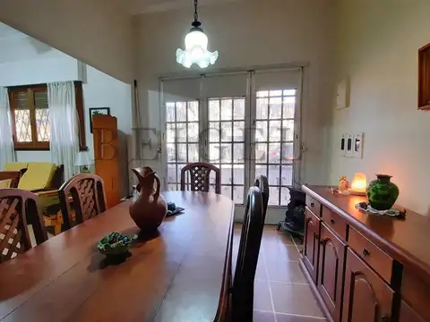 Depto Tipo Casa en Venta en Villa Ortuzar, USD 240.000