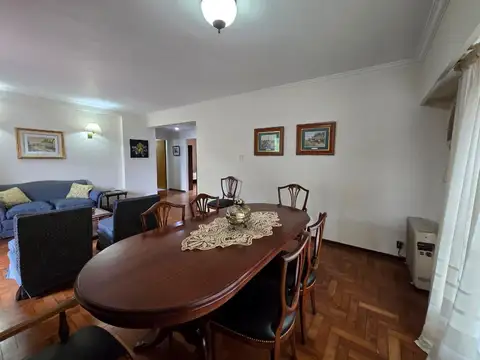 Departamento 5 ambientes con 2 baños