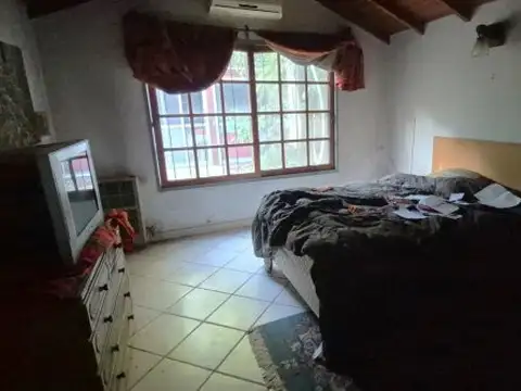 ¡IMPERDIBLE! Casa sobre 2 LOTES (672 m² totales)