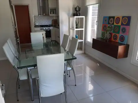 Casa en Alquiler de 3 dormitorios