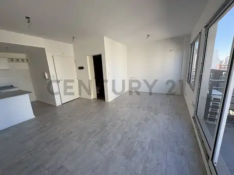Av. San Juan 24200, Piso 8
