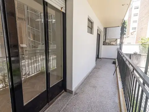 Avenida Carabobo 100