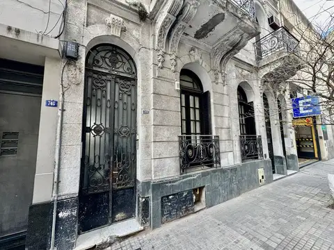 PH de 3 dormitorios en Italia al 700