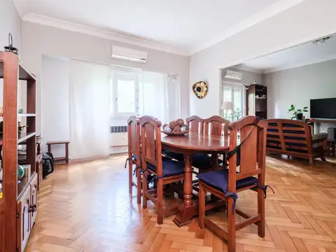 Departamento 6 ambientes con 2 baños