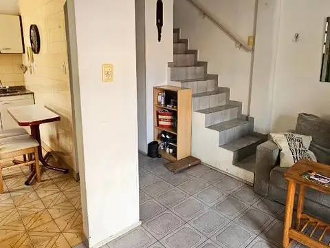 Depto Tipo Casa en Venta de Monoambiente
