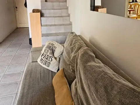 Daniel Cerri 1700, Piso 1