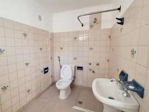 Depto Tipo Casa en Venta 50 años