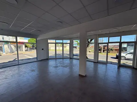 Local en Alquiler en Villa Constitución, $ 1.200.000
