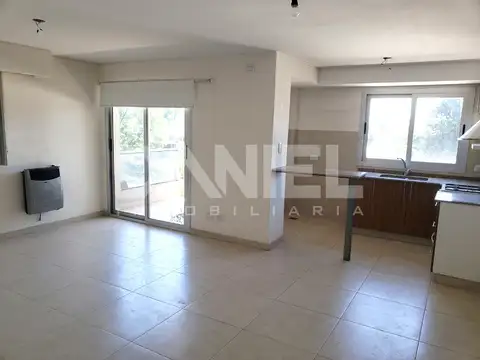 NUEVO VALOR ALQUILER   EXCELENTE DEPARTAMENTO DE DOS AMBIENTES + COCHERA ITUZAINGO NORTE .