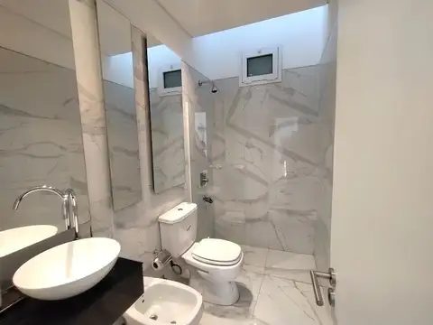 PH de 2 ambientes totalmente remodelado y sin expensas en Vicente López