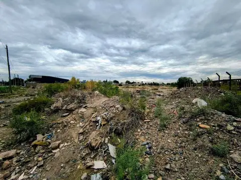 Terreno en Venta 100  mts Frente