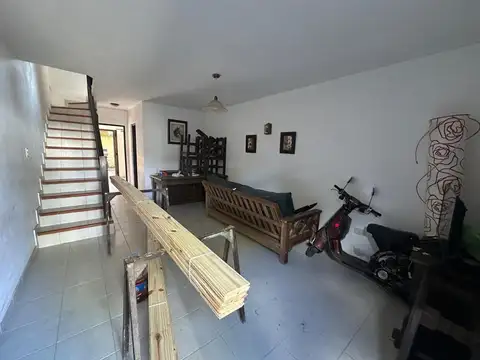 Depto Tipo Casa en Venta de 3 dormitorios
