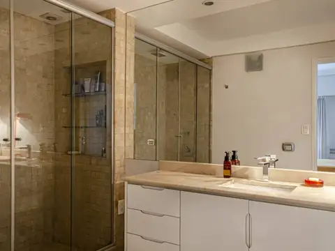Departamento en Venta de 6 ambientes