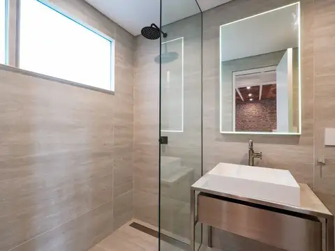 Depto Tipo Casa 5 ambientes con 2 baños