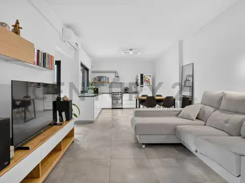 Av rivadavia 17016 1700, Piso 1