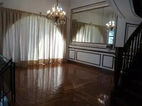 Viamonte 982 , Piso 3