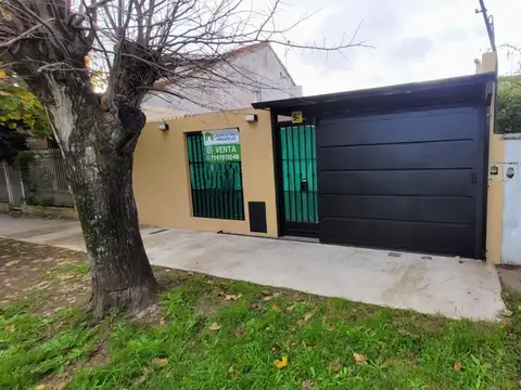 Av Caseros 2300
