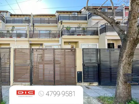 Duplex 3 dormitorios Venta - Olivos