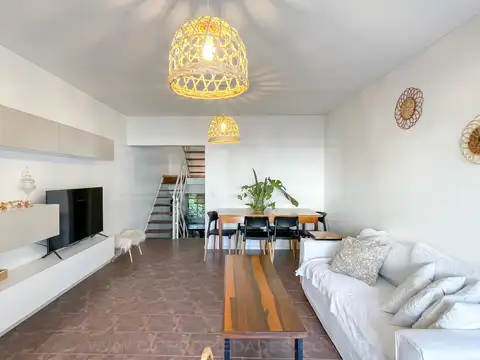 Casa en Venta en Olivos Maipu/Uzal, USD 240.000