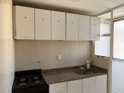 Departamento en Alquiler en Acassuso Vías / Santa Fe, $ 1.100.000