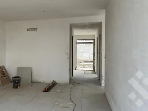 Depto Tipo Casa en Venta al Este