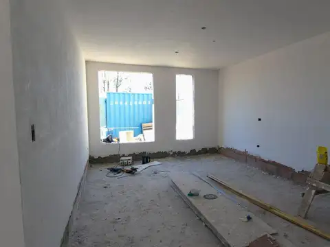 Depto Tipo Casa en Venta en Cipolletti, USD 220.000