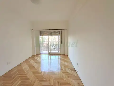 Avenida Directorio 2700, Piso 4°
