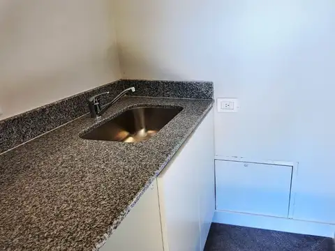 VENTA DUPLEX VILLA WARCALDE 3 DORM. SEGURIDAD