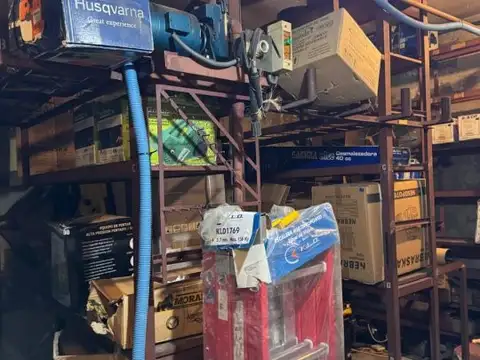 Local en Venta 65 años