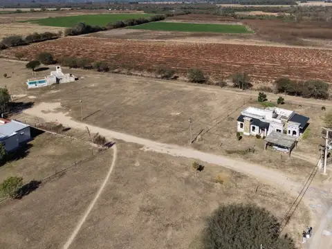Terreno en Venta 79  mts Fondo