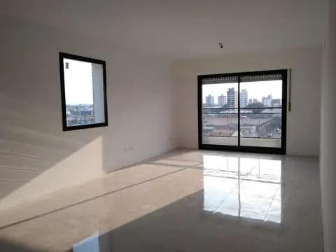 MONOAMBIENTE AMPLIO- VISTA DESPEJADA - BALCON AL FRENTE