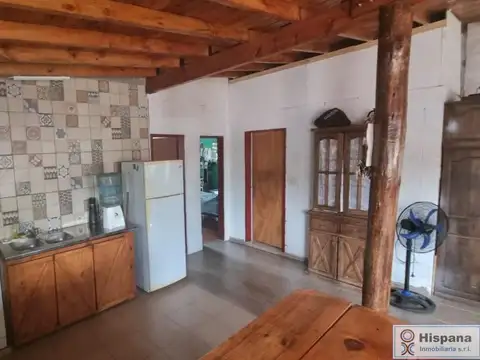 Casa en Alquiler con 2 cocheras