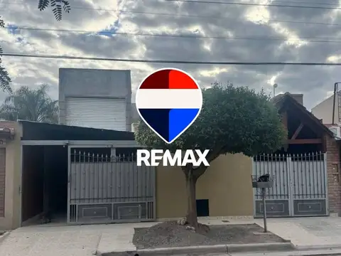 CASA VENTA PINARES CON QUINCHO Y PISCINA 3 DORM