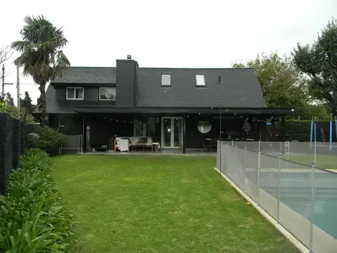 Casa en barrio cerrado Amancay - Santa Rita