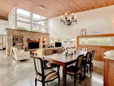 Caupolicán S/N entre Calchaquíes y Las Tres Marías 100