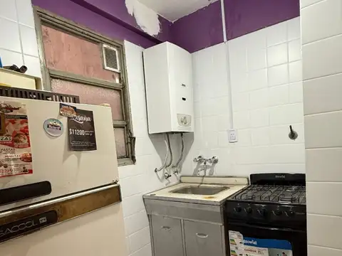 Departamento 1 ambiente cocina separada, en alquiler en Balvanera