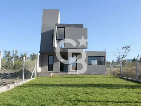 VENTA DUPLEX HIGUERILLAS