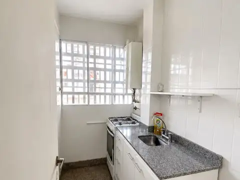 Gascon 1000, Piso 9