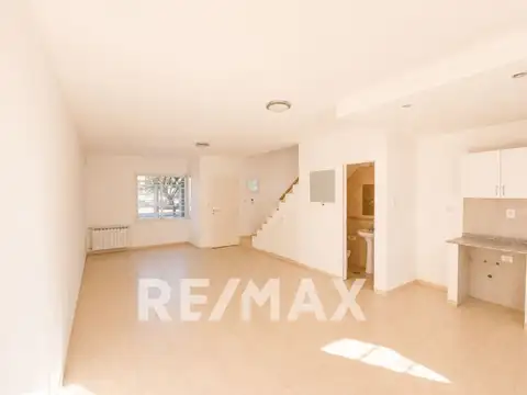 Depto Tipo Casa en Venta en Cipolletti, USD 150.000